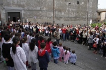 I 250 bambini del Coro De Amicis della scuola dell'infanzia e primaria dell'Istituto comprensivo Carmine