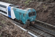 Treno deragliato sulla Roma-Viterbo rimosso il mezzo, via al recupero