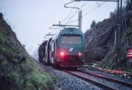 Treno deraglia sulla Roma - Viterbo il conducente ricoverato a Belcolle