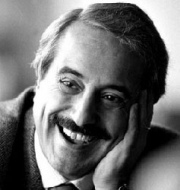 Giovanni Falcone, il giudice ucciso dalla mafia 22 anni fa nella strage di Capaci