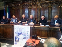 Da sinistra: Don Emanuele Germani, Fausto Cappelli, Massimo Mecarini, Leonardo Michelini, Don Luigi Fabbri, Enrico Neri