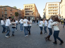 A ritmo di salsa in piazza